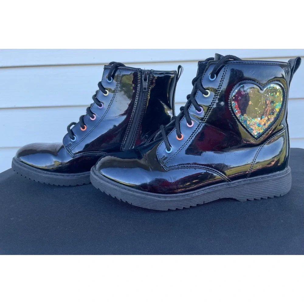 The Children's Place Girls Black Patent Combat Boots Glitter Heart Size 5